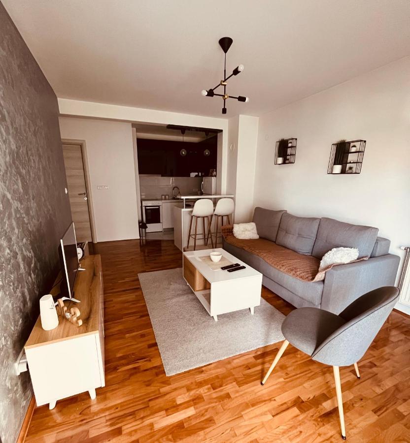Apartman Lux Vranje Exteriér fotografie