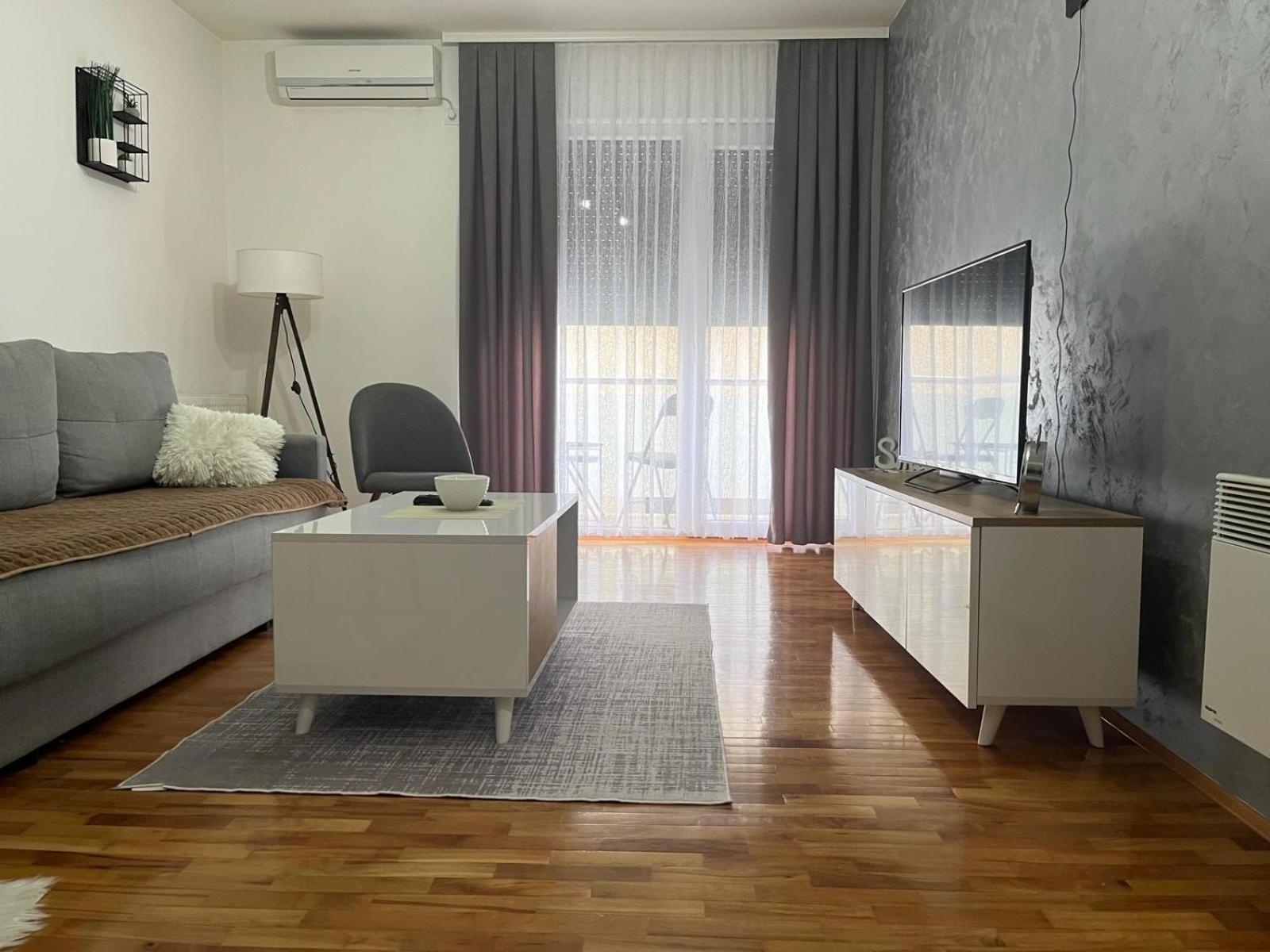 Apartman Lux Vranje Exteriér fotografie