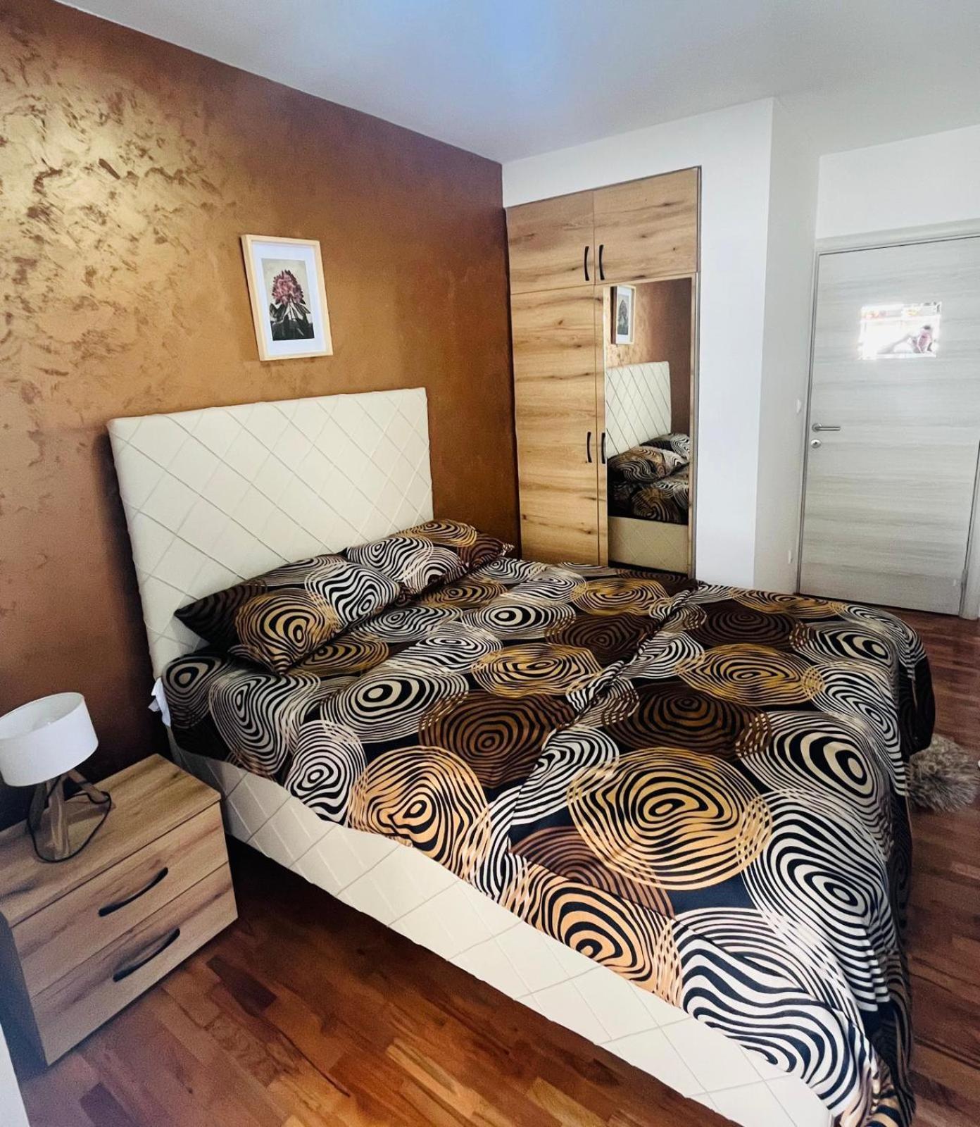 Apartman Lux Vranje Exteriér fotografie
